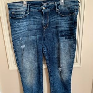 Levi Modern Slim Cuffed Jeans
